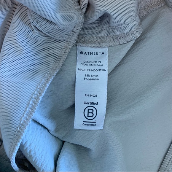 Athleta Trekkie Belted Pant in Birch Grey - Picture 8 of 11